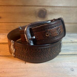 Brown Embossed Leather Belt with Silver Buckle Brighton 34”length  11/2 wide
